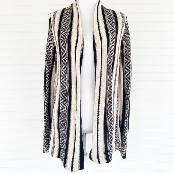 Chaps Long cardigan sweater Size Medium - Picture 1 of 9